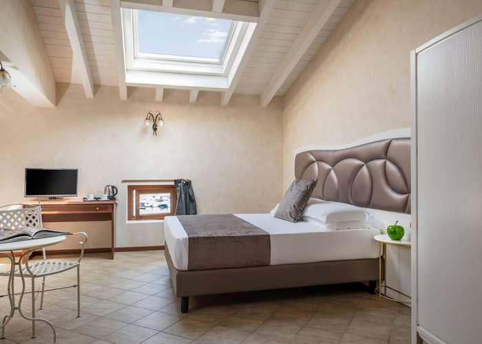 Hotel Mayer Splendid Desenzano Camere Piccard 01