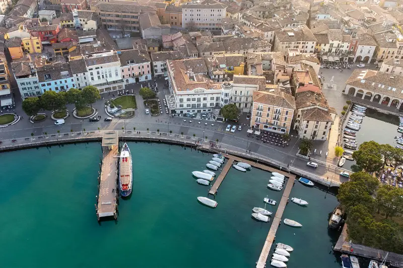 Hotel Mayer Splendid Desenzano Esterni 03